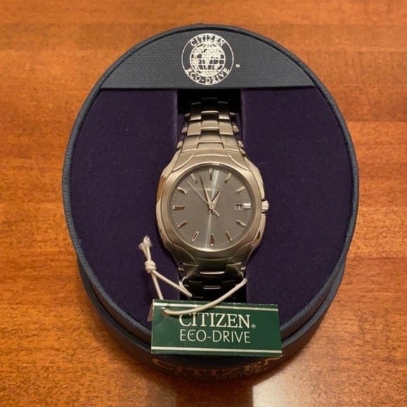 Ladies Citizen ECO-Drive watch​